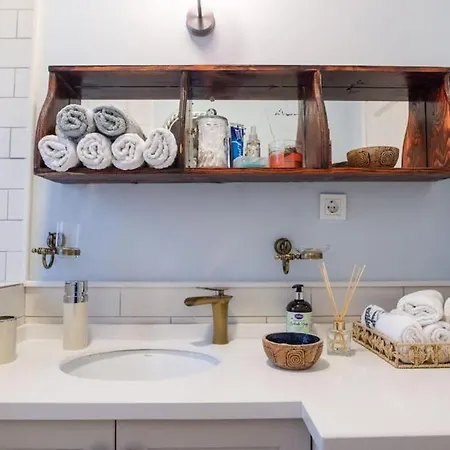 Sophisticated Flat In The Heart Of Taksim! Istambul
