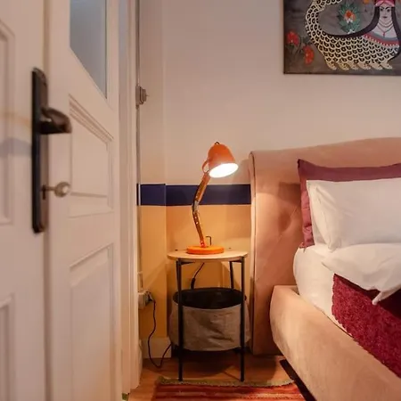 Sophisticated Flat In The Heart Of Taksim! * Istambul