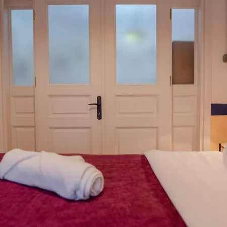 Sophisticated Flat In The Heart Of Taksim! *