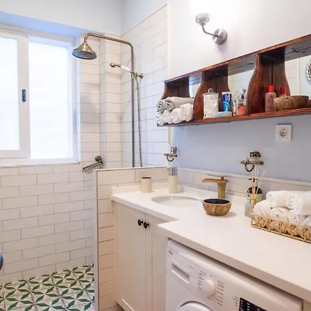 Sophisticated Flat In The Heart Of Taksim! Istambul